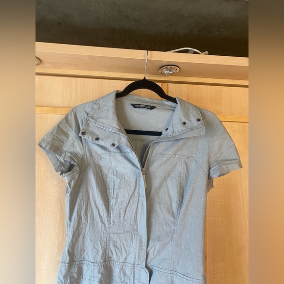 Arc’teryx Blasa Athleisure Sage Green/Grey Dress Size 8 - Picture 4 of 9